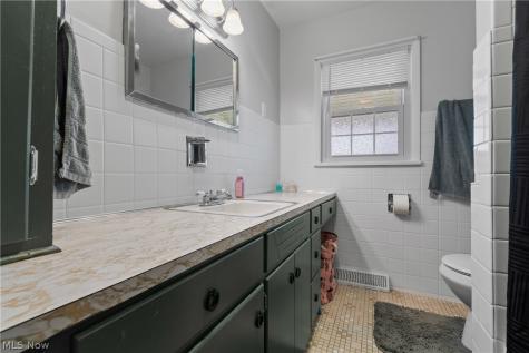 1269 Atwood Avenue Akron OH 44301