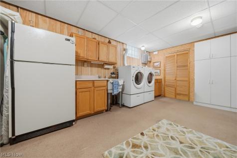 6180 Chesham Avenue NE Canton OH 44721