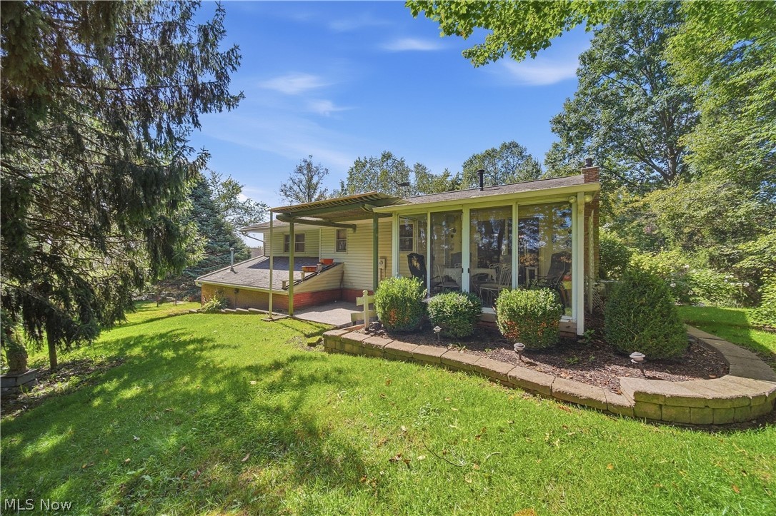 6180 Chesham Avenue NE Canton OH 44721