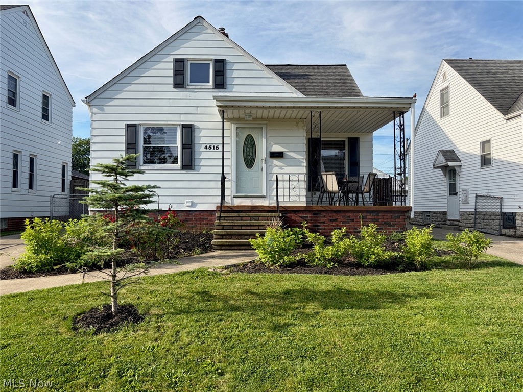 4515 Pershing Avenue Parma OH 44134