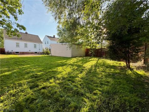 4515 Pershing Avenue Parma OH 44134