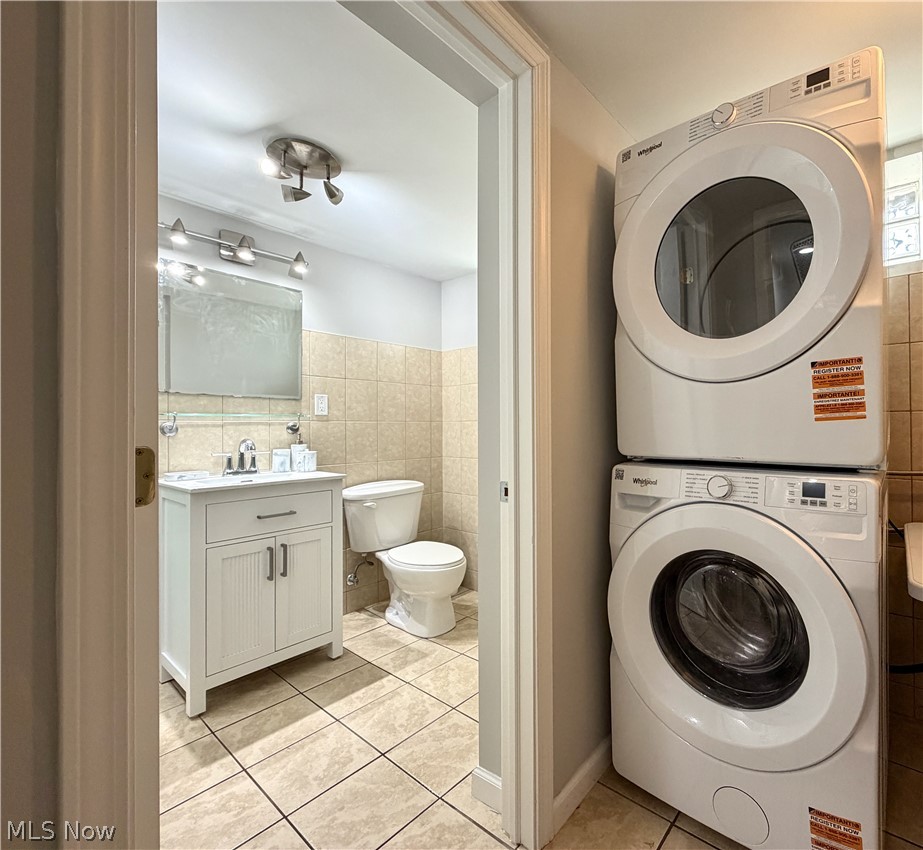 4515 Pershing Avenue Parma OH 44134