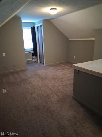 388 E 330th Street Willowick OH 44095