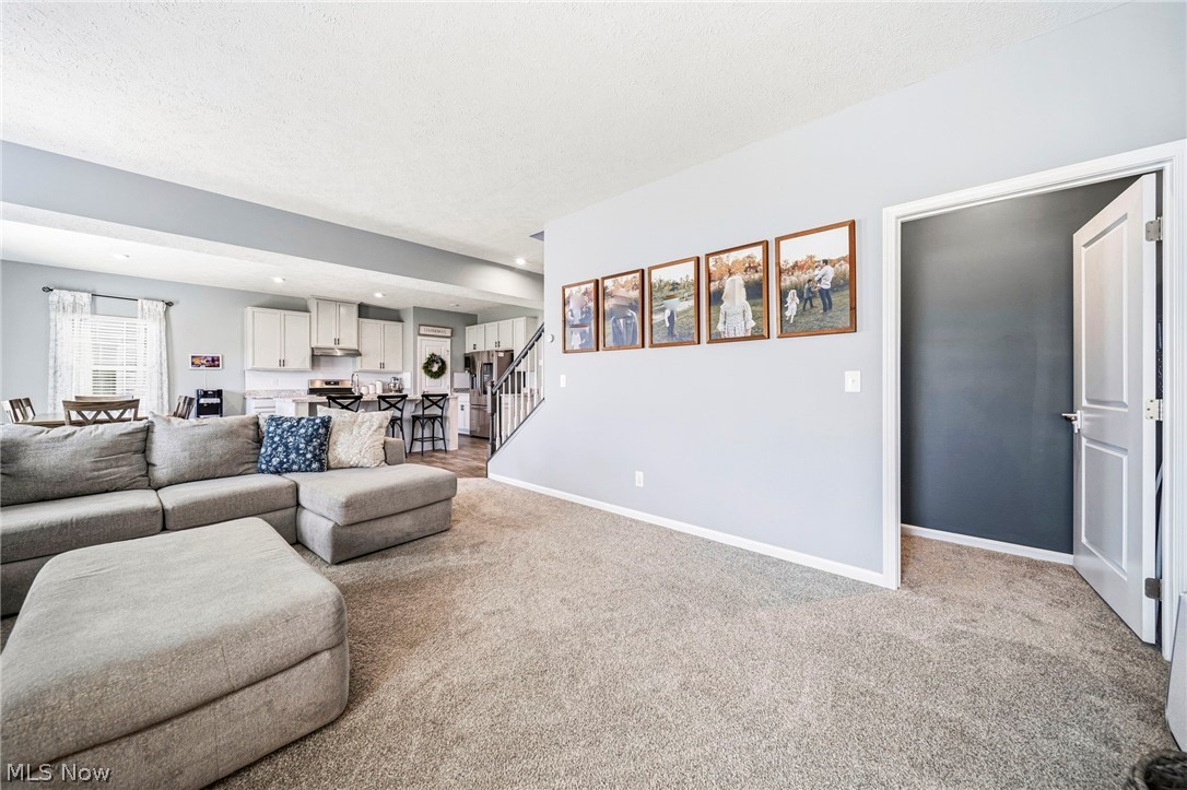 2069 Canterbury Drive Willoughby OH 44094