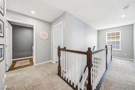 2069 Canterbury Drive Willoughby OH 44094