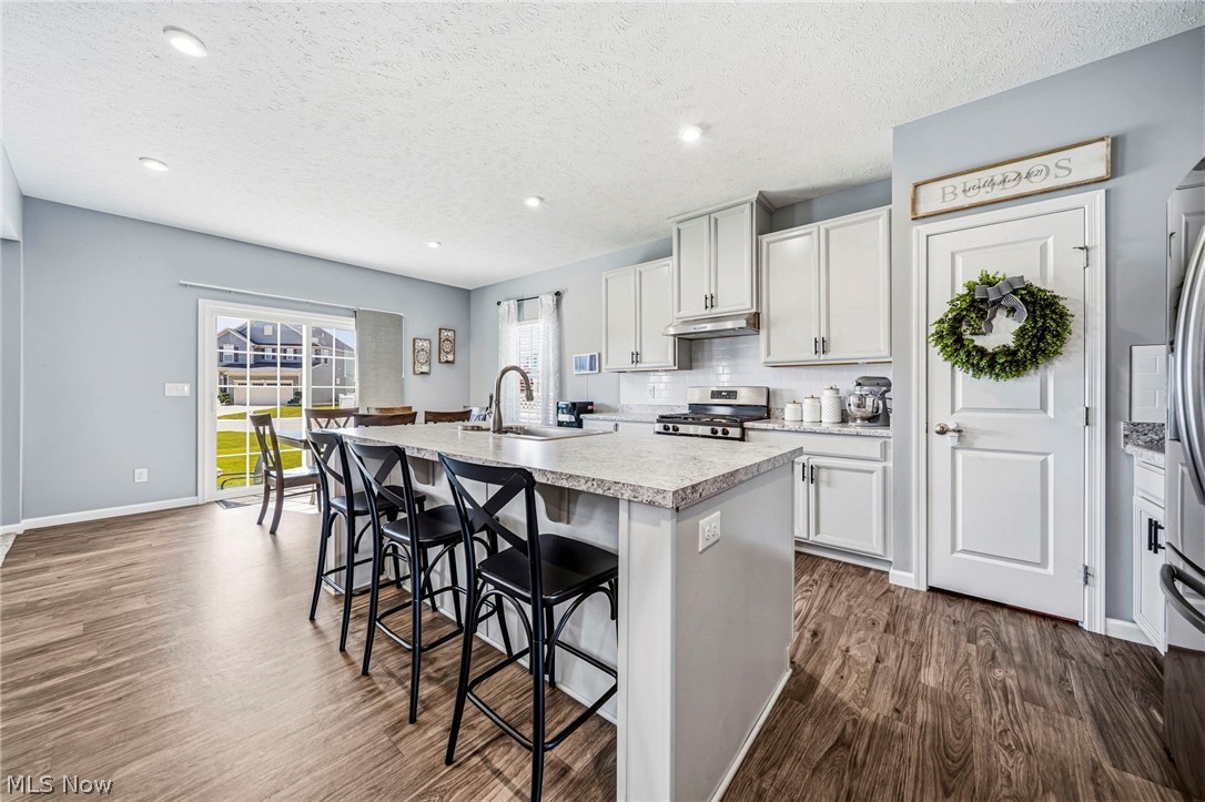 2069 Canterbury Drive Willoughby OH 44094