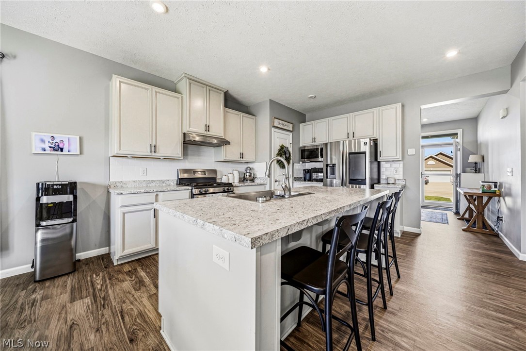 2069 Canterbury Drive Willoughby OH 44094