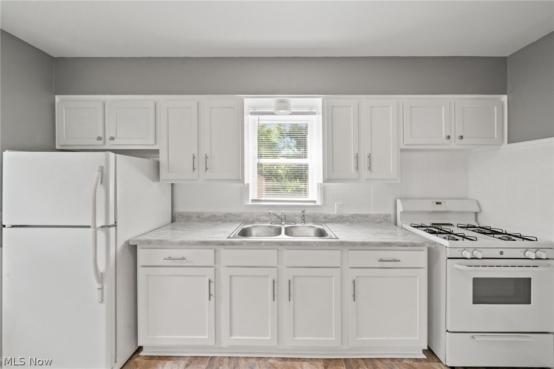 142 Canton Road Akron OH 44312