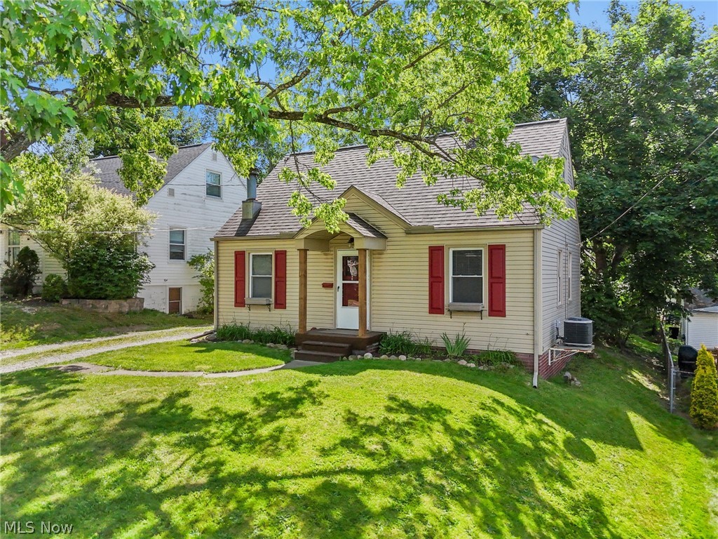 142 Canton Road Akron OH 44312