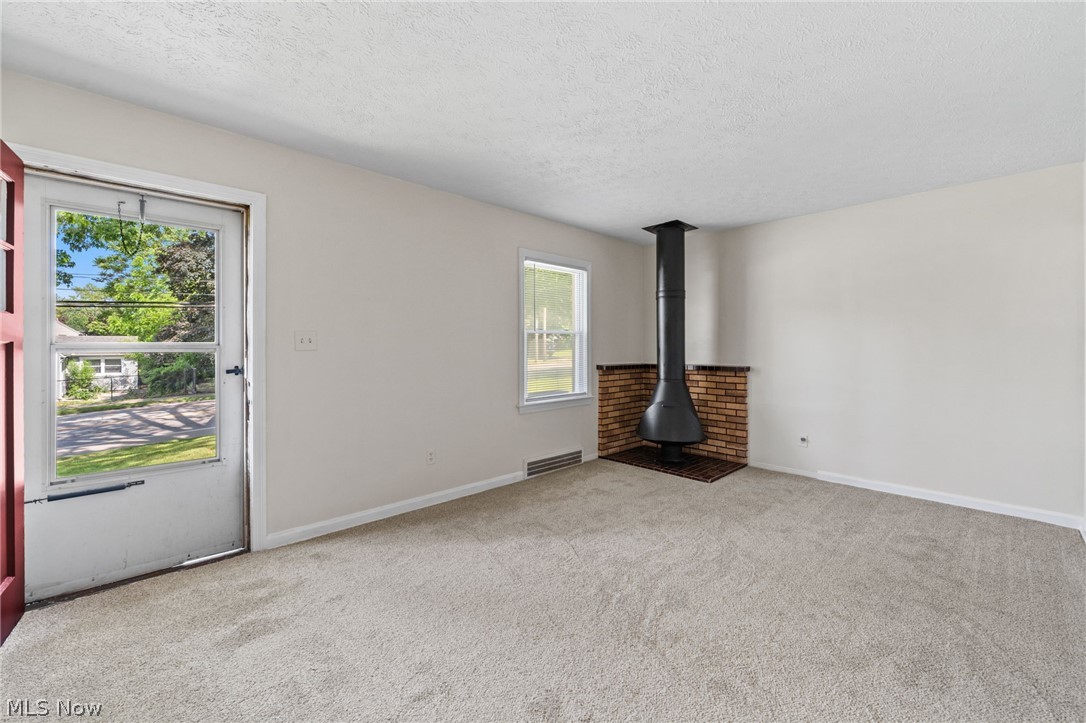 142 Canton Road Akron OH 44312