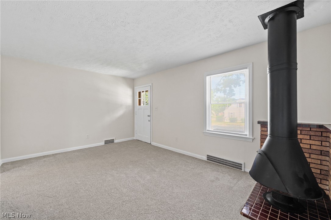 142 Canton Road Akron OH 44312