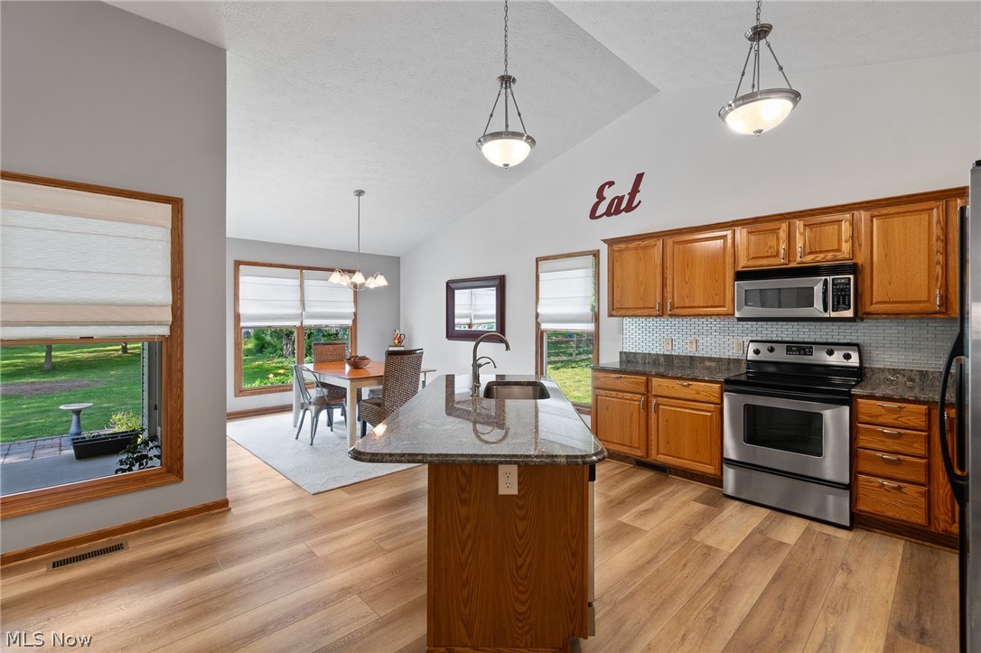 477 Catawba Drive Wadsworth OH 44281