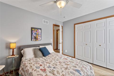 477 Catawba Drive Wadsworth OH 44281