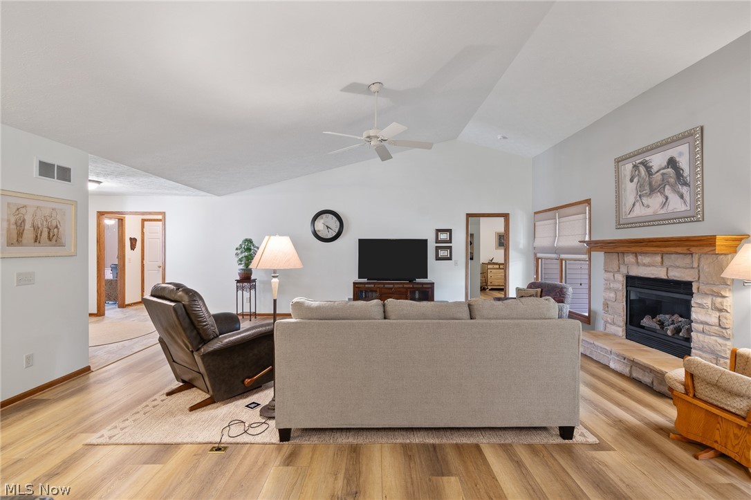 477 Catawba Drive Wadsworth OH 44281
