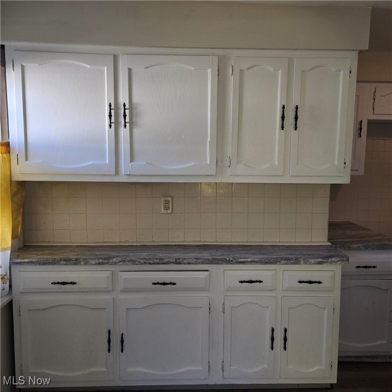 17111 Ridgeton Drive Cleveland OH 44128