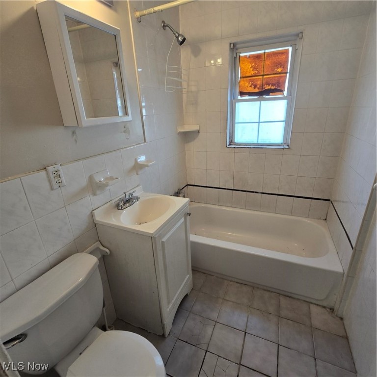 17111 Ridgeton Drive Cleveland OH 44128