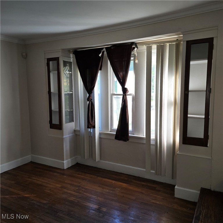 17111 Ridgeton Drive Cleveland OH 44128