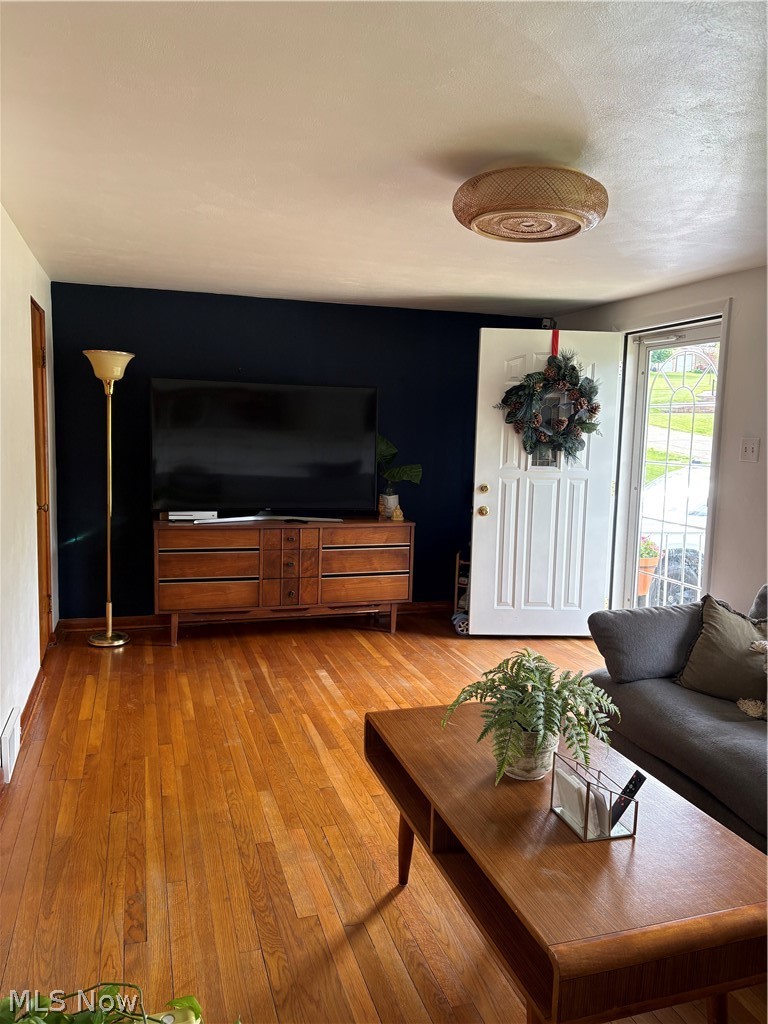 113 Stuart Drive Wintersville OH 43953