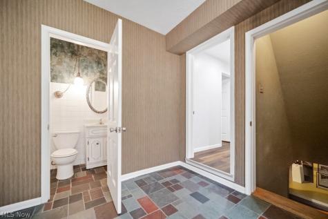 201 Curtis Street Medina OH 44256