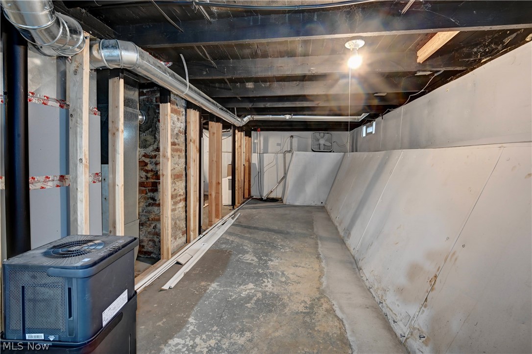 1624 Breiding Road Akron OH 44310