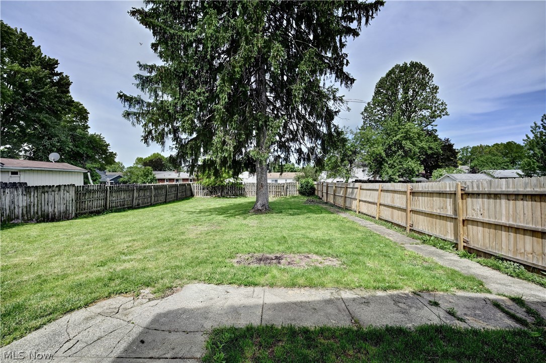 1624 Breiding Road Akron OH 44310