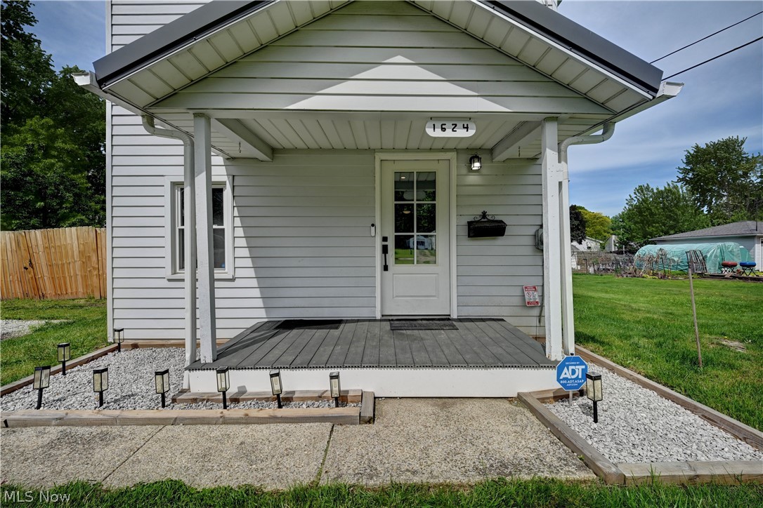 1624 Breiding Road Akron OH 44310