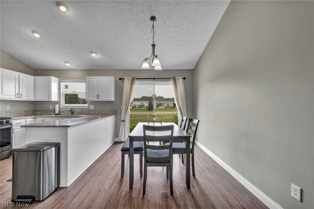 6108 Greenview Trail North Ridgeville OH 44039