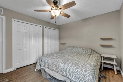 6108 Greenview Trail North Ridgeville OH 44039