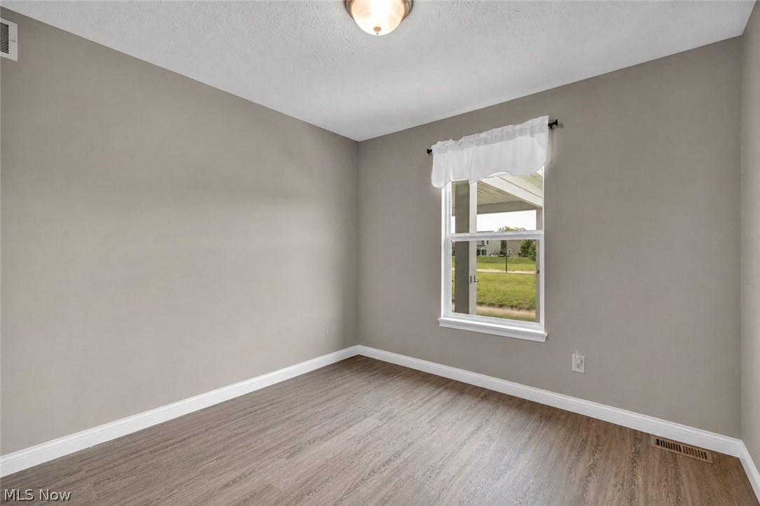 6108 Greenview Trail North Ridgeville OH 44039