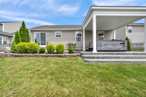 6108 Greenview Trail North Ridgeville OH 44039