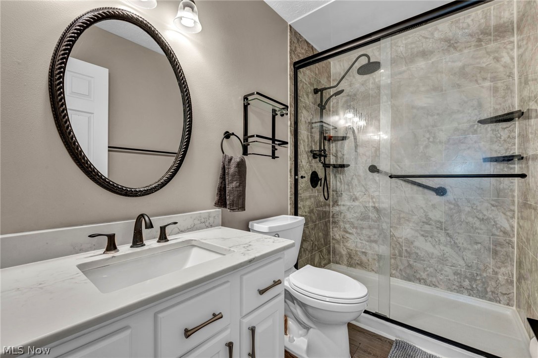 6108 Greenview Trail North Ridgeville OH 44039