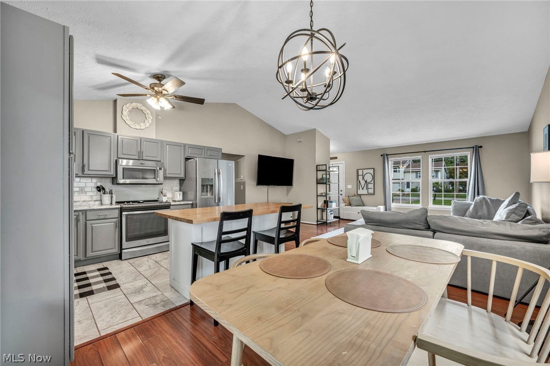 6302 Ridgeview Boulevard North Ridgeville OH 44039