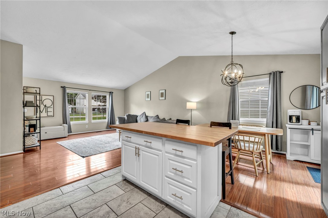 6302 Ridgeview Boulevard North Ridgeville OH 44039