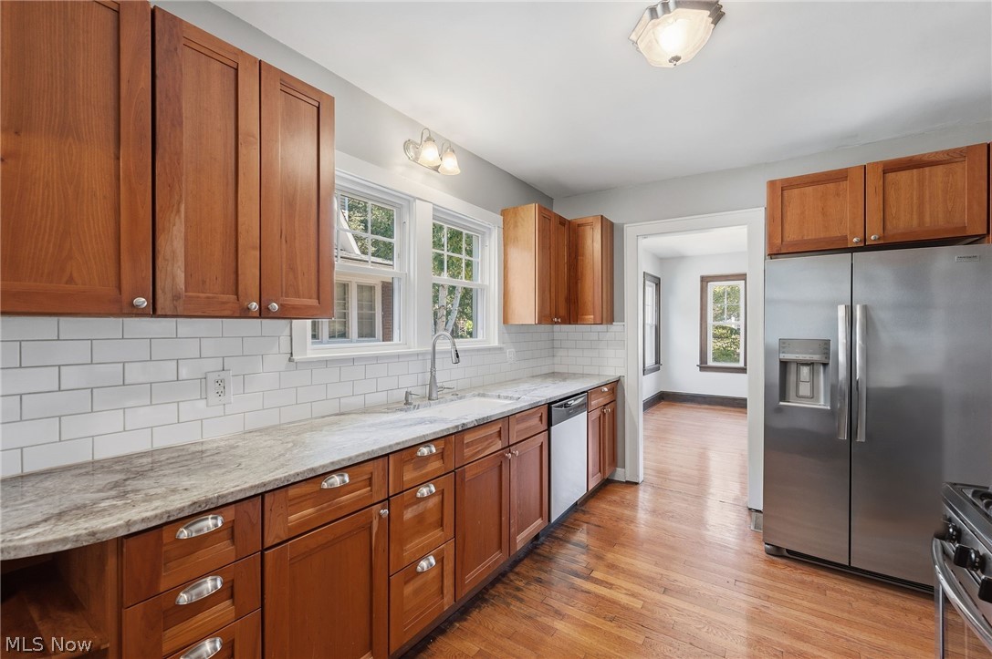 1258 Delia Avenue Akron OH 44320