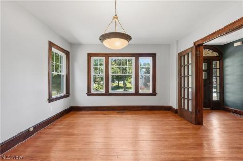 1258 Delia Avenue Akron OH 44320
