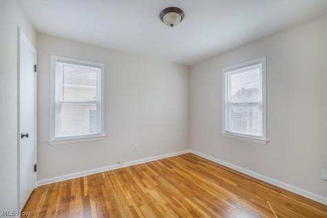 3111 Tuxedo Avenue Parma OH 44134