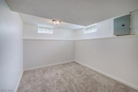 3111 Tuxedo Avenue Parma OH 44134