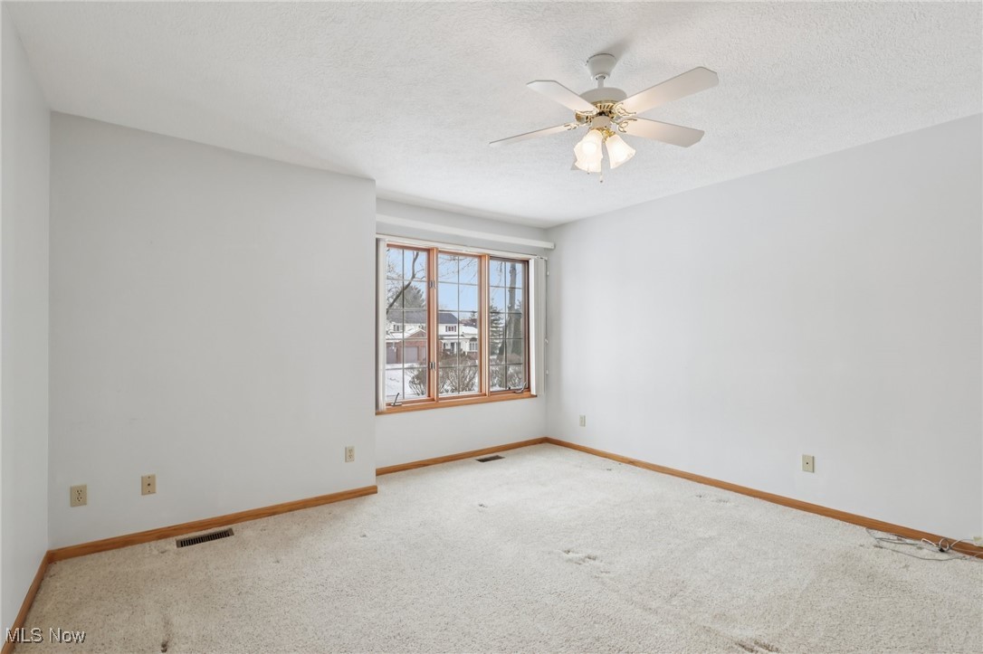 2368 Vixen Street NW North Canton OH 44720