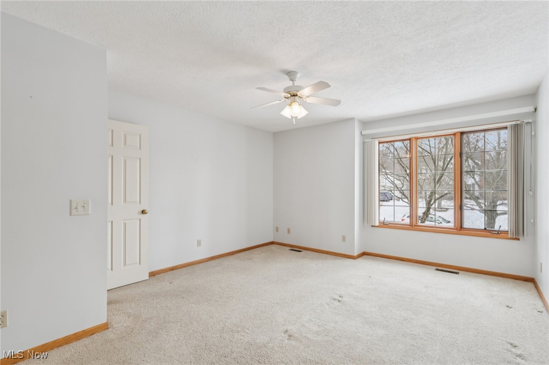 2368 Vixen Street NW North Canton OH 44720