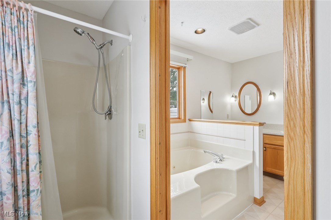 2368 Vixen Street NW North Canton OH 44720