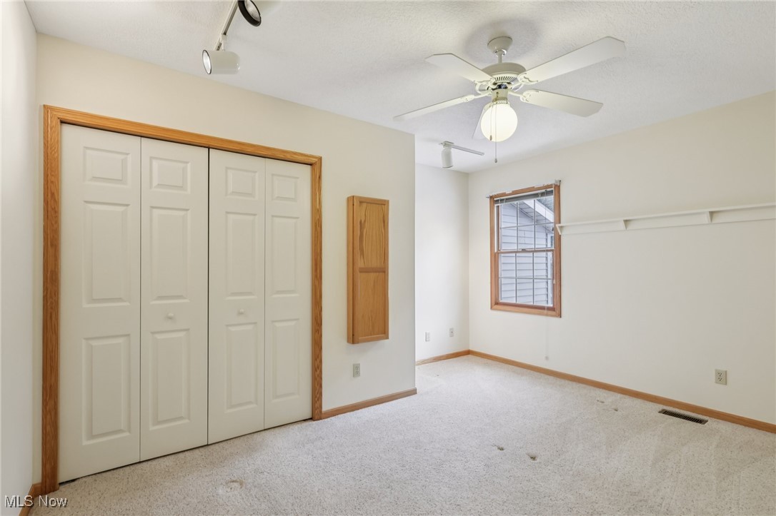 2368 Vixen Street NW North Canton OH 44720