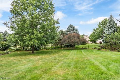 1829 Swanhurst Circle NE North Canton OH 44720