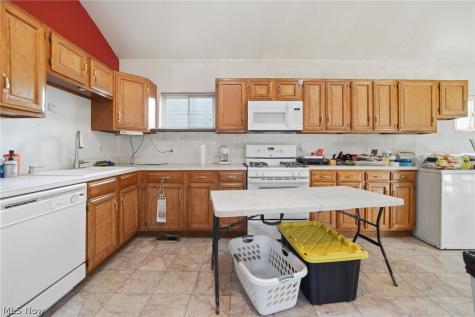 3622 Denison Avenue Cleveland OH 44109