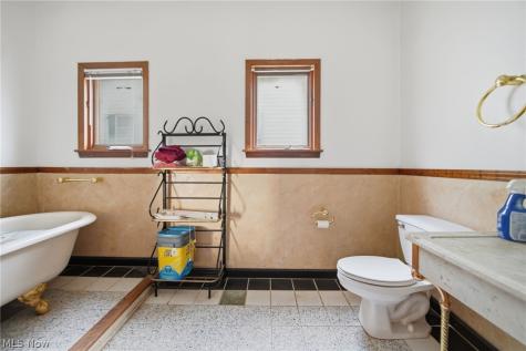 3622 Denison Avenue Cleveland OH 44109