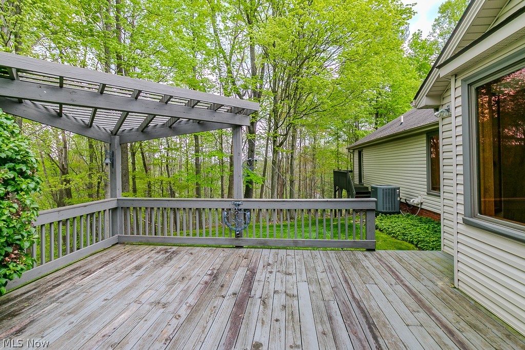 11530 Blackberry Lane Chesterland OH 44026