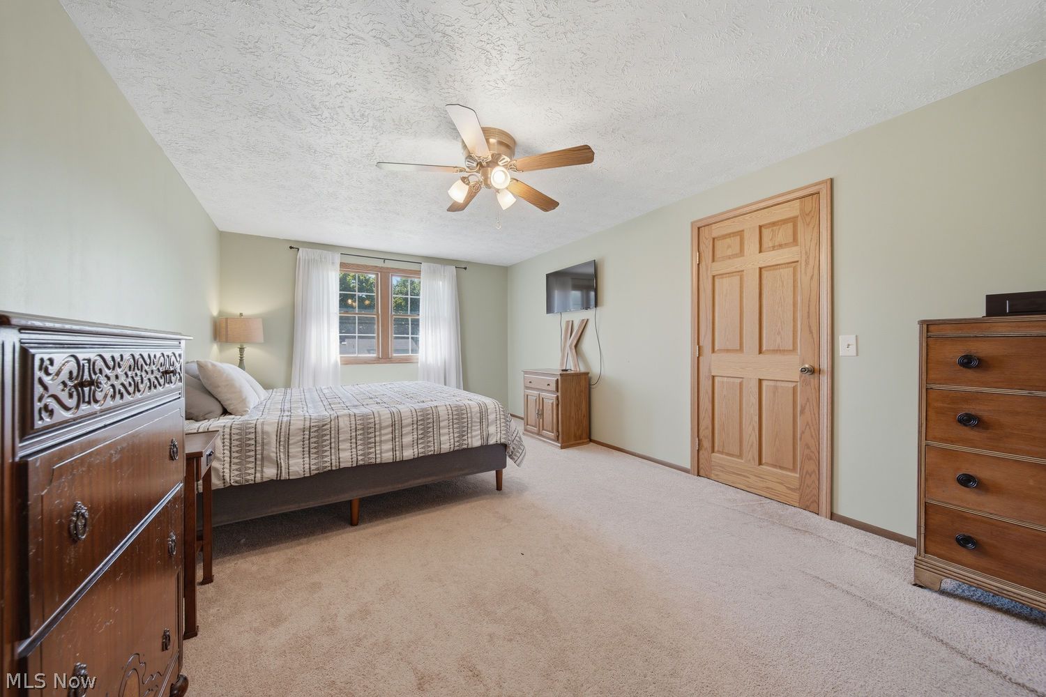 5670 Vantage Hill Avenue NW Massillon OH 44646