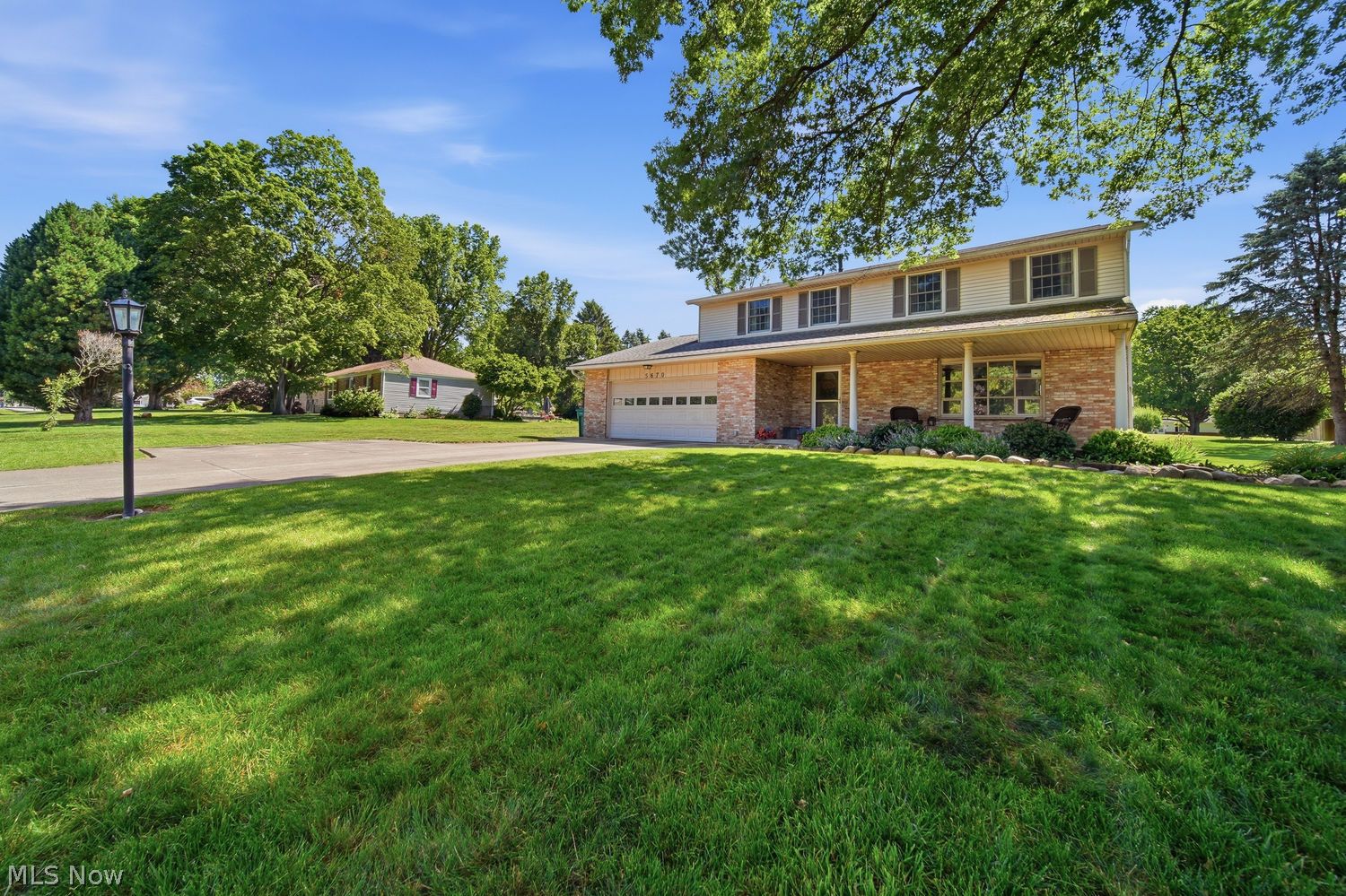 5670 Vantage Hill Avenue NW Massillon OH 44646