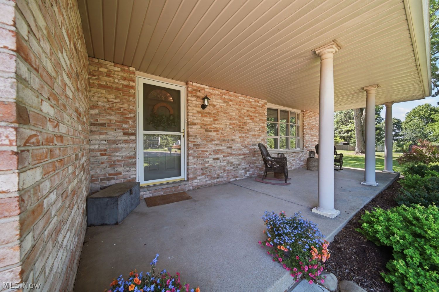 5670 Vantage Hill Avenue NW Massillon OH 44646