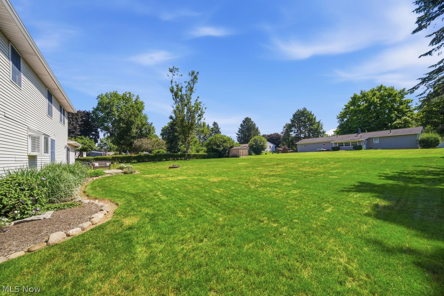 5670 Vantage Hill Avenue NW Massillon OH 44646