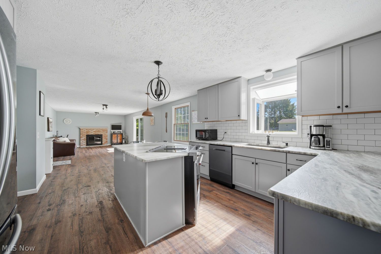 5670 Vantage Hill Avenue NW Massillon OH 44646